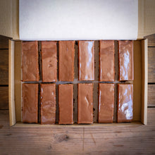 Load image into Gallery viewer, Harry&#39;s Sticky Date Cake