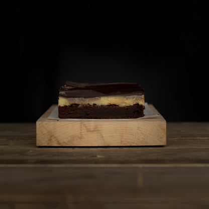 Harry's Billionaire Brownie Box — Caramel & Dark Chocolate